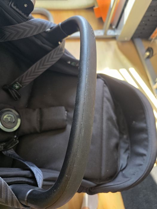 Carucior Cybex Eos