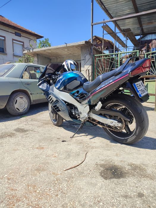Suzuki RF 900 R 139 кс
