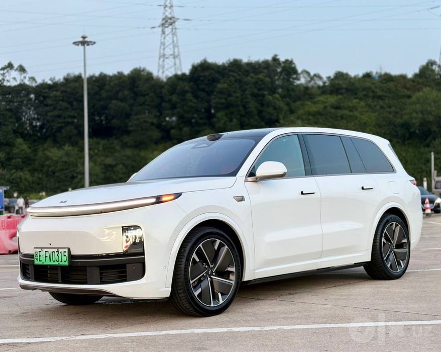Срочно Продаётся Li9 Ultra