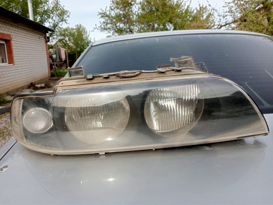 Продам фары е39 бмв.