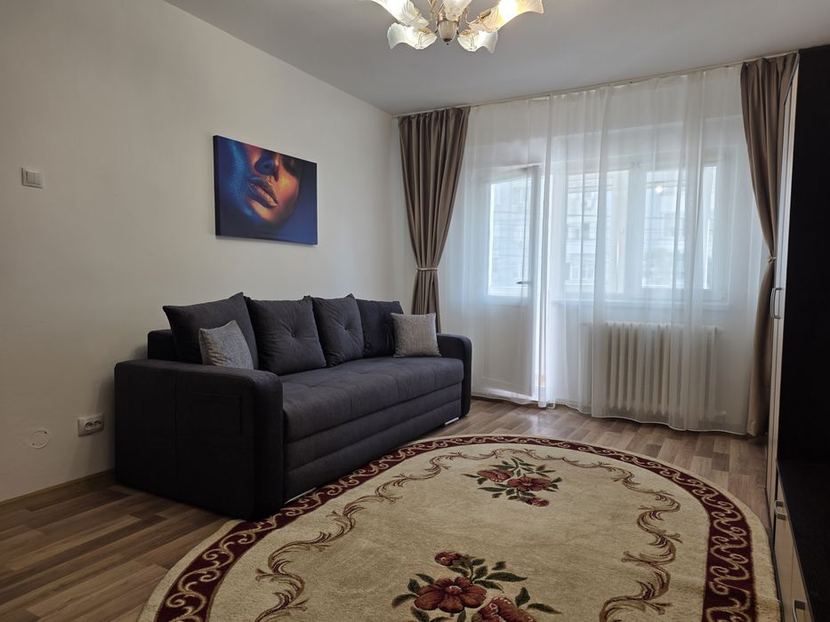 Proprietar 2 camere decomandat zona Zimbru