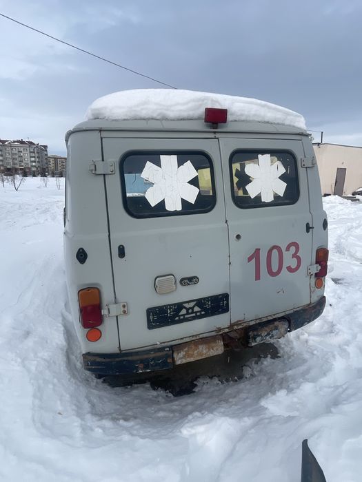 Продам уаз буханку 2012 год