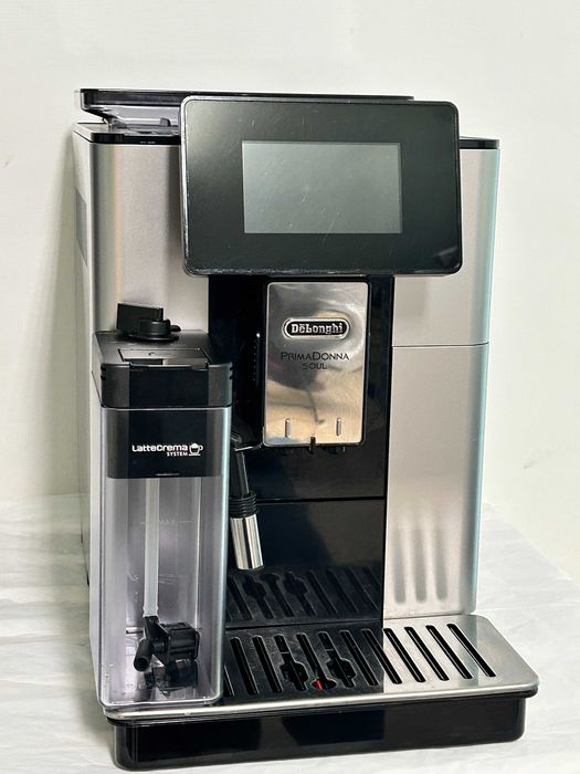 Kафеавтомат DeLonghi PrimaDonna Soul (ECAM 612.55.SB) – С 6 Месеца Гаранция!