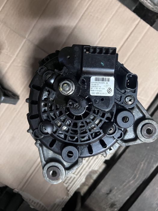 Vand alternatoare 1.5 dci Dacia Logan/Dokker/Mcv/Sandero E5