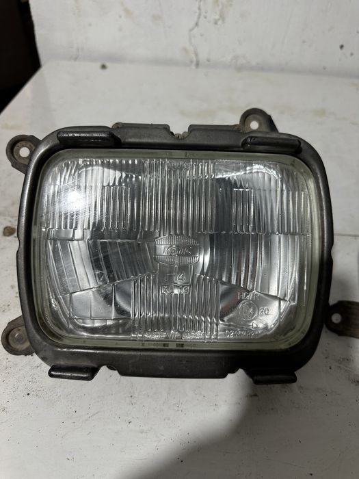 Фары на Nissan Patrol