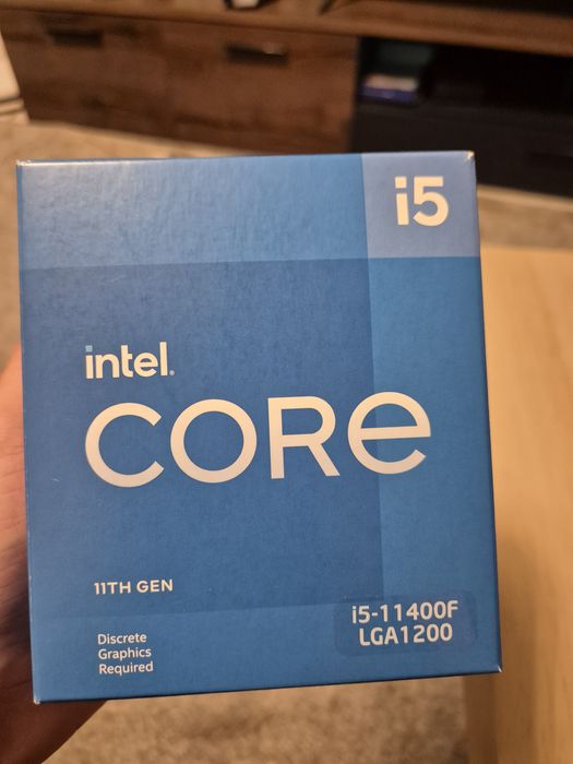 Intel I5 11400f , 2.60GHz  LG1200