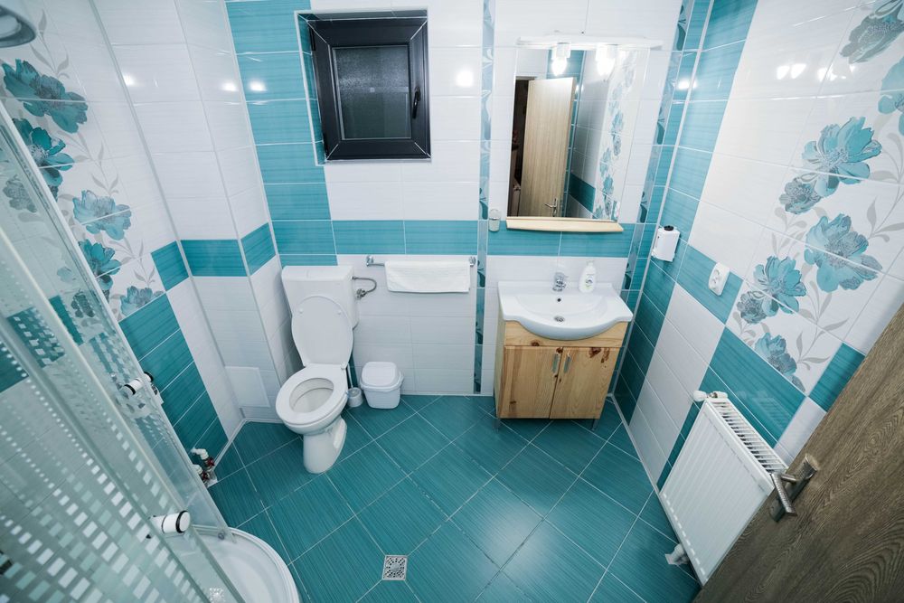 Cazare Toplița. Cabana cu ciubăr in apropierea pârtiei de schi !