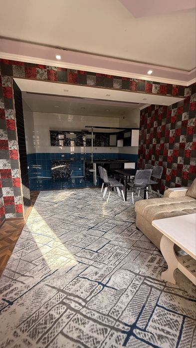 2 Xonali G’ishtli kvartira srochna sotiladi