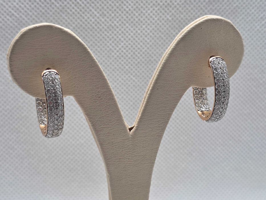 Cercei Aur 18 kt cu 3,32 ct diamante naturale