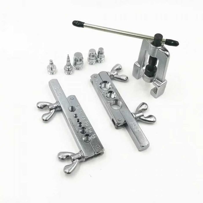 Trusa 9 piese pentru bercuit si largit tevi, diametre prese 1/8″  3/4″