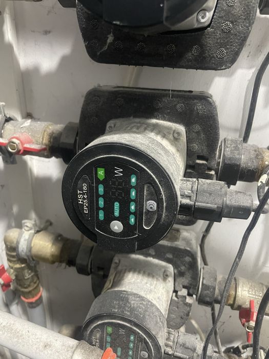 Vind pompe recirculare apa centrala