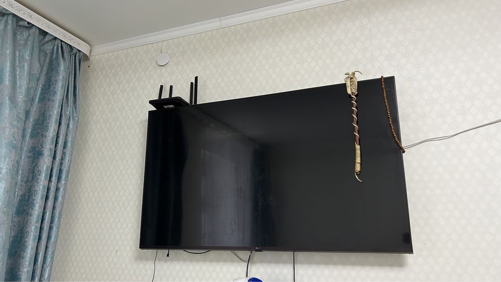 Продам телевизор