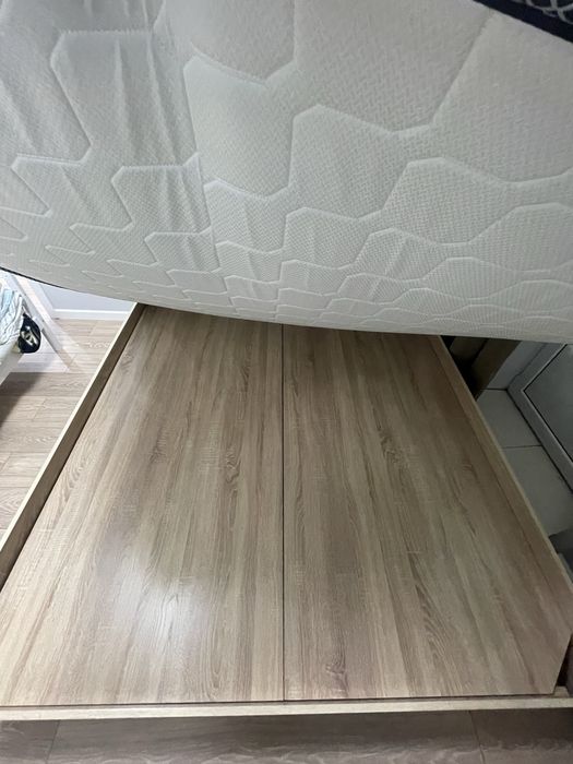 Продам двухспальная кровать