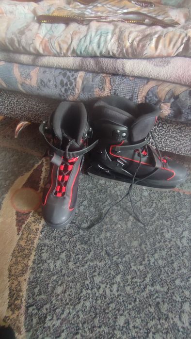 Продам коньки nordway