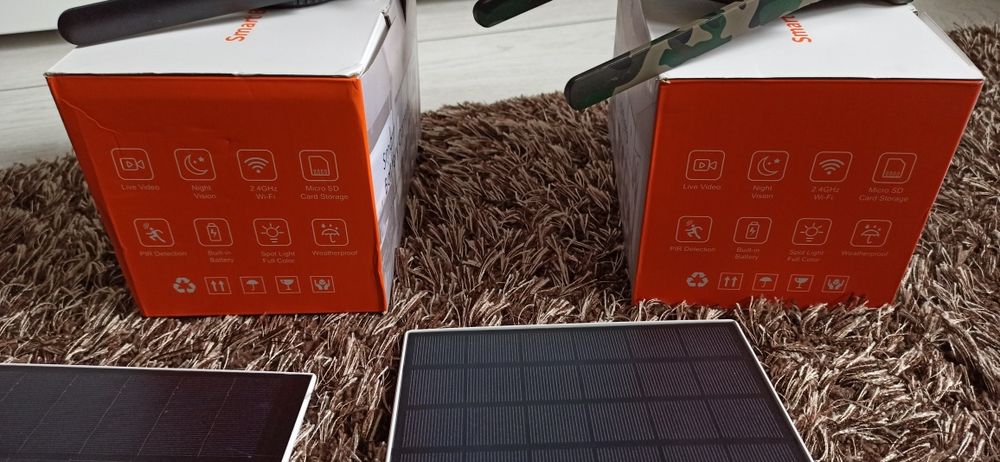 Cameră de supraveghere video rotativă 4G, cu panou solar