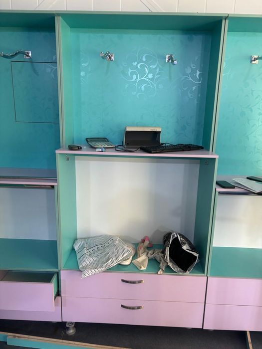 Продам недорого шкафы