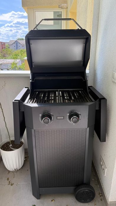 Vand gratar electric tenneker