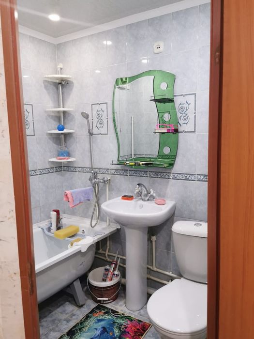 Продам квартиру в центре.