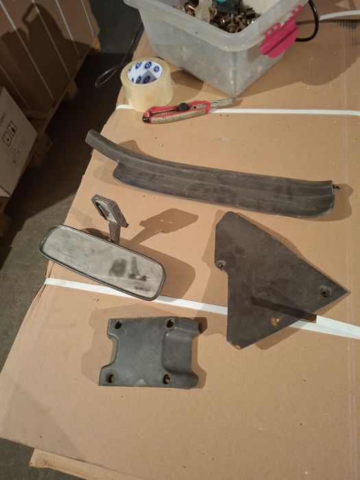 Продам двери на таёту чайзер 90