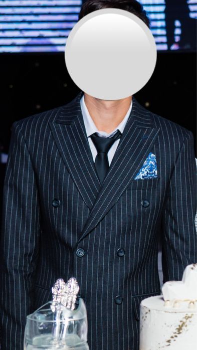 Продам брючный костюм