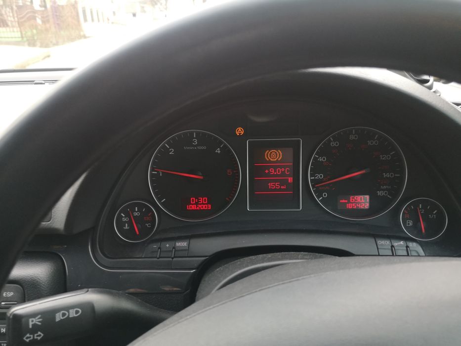 Vând Audi A4 1,9 tdi 2004