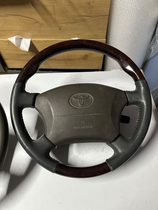 Таета Руль Продаеться