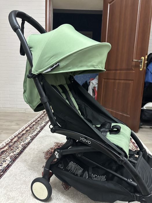 Продам Yoyo 2 прогулочная коляска Франция