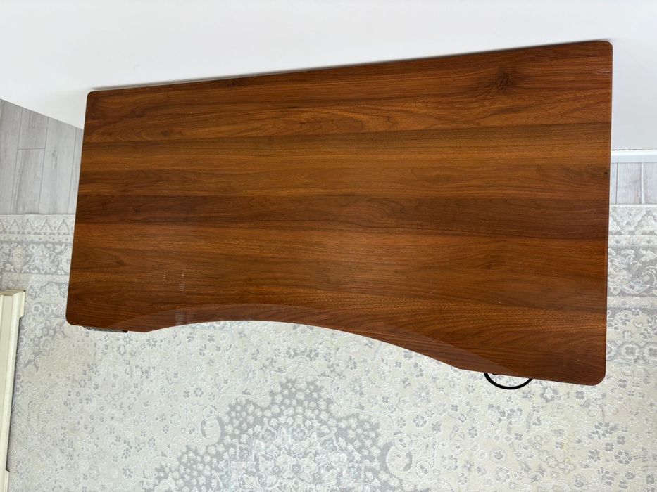 Компьютерный стол регулируемый высота