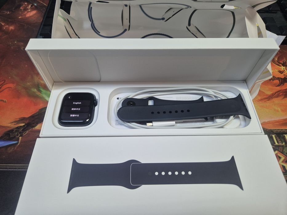 Apple Watch SE (Gen 2) 44mm Midnight