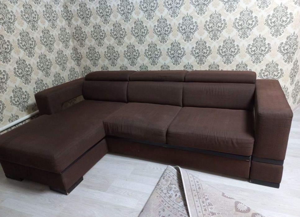 Мягкий мебель диван