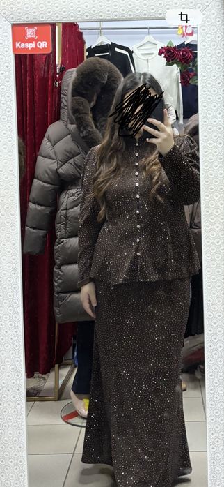 Женский платья,надела на один той