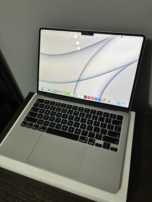 Macbook air m5 2026, 16/512