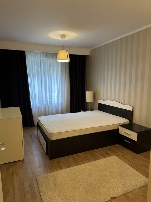 Apartament 2 camere cu gradina plus loc de parcare