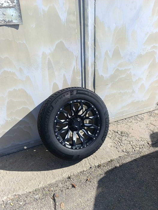 Колеса в сборе с резиной.