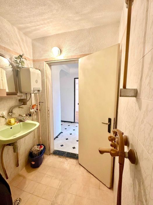 Продава се Двустаен апартамент в Бургас, Лазур - 42 кв.м за 2705 €/кв.м - Снимка #14