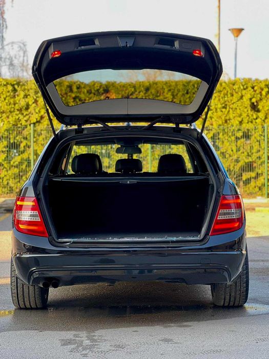 Mercedes-Benz C 200 CDI 7G-TRONIC