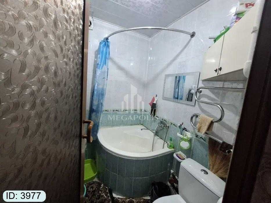 guliver 34 maktabda kvartira sotiladi №3977