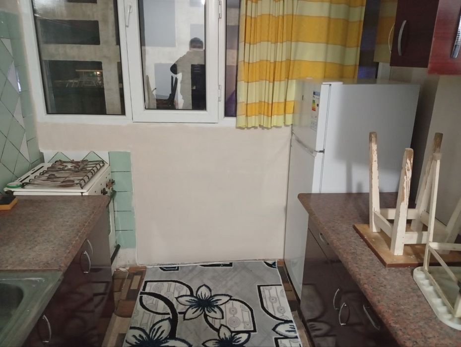 Сдаётся 2х комнатная квартира 2-этаж на Фрунзе