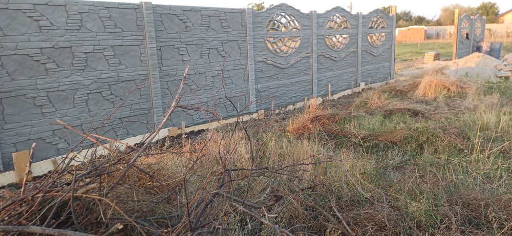 Vând gard prefabricat din beton !