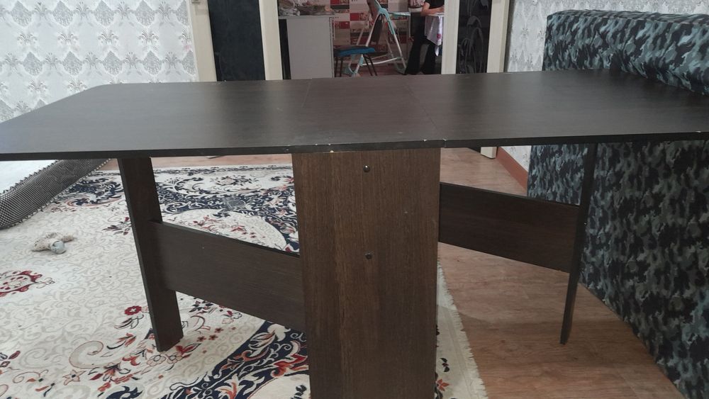 Раскладной стол.