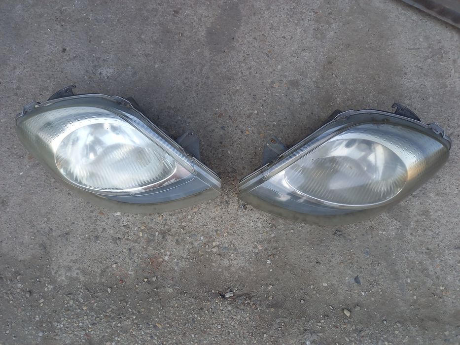 Faruri Opel Vivaro Renault Trafic