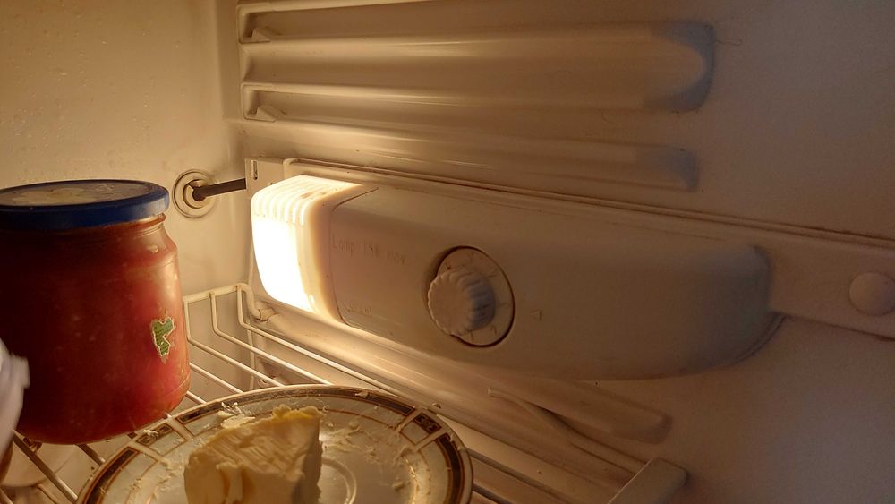 Холодильник " Atlant " продам