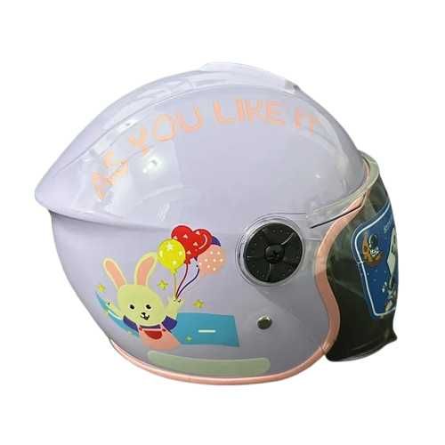 Детска каска три цвята без брада