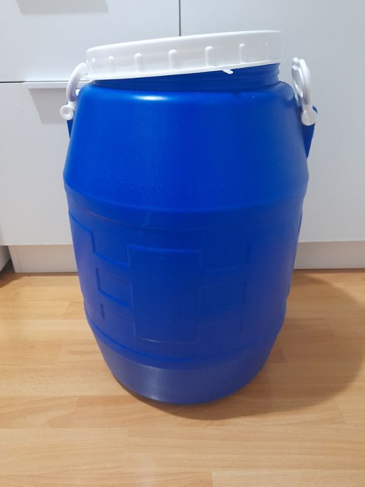 Продам бак 45 литров