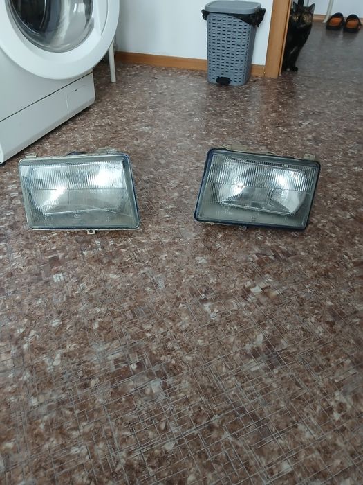 Продам! Фары перед зад ! На волгу и не тока