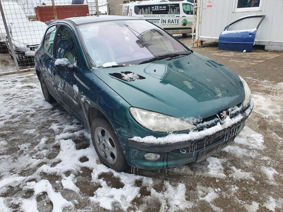 Dezmembrari  Peugeot 206  1998  > 0000 1.4 Benzina