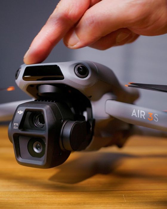 Дрон квадрокоптер Dji Air 3s Combo (RC2)