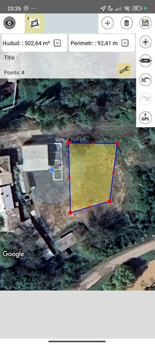 5 so'tiq yer sotiladi