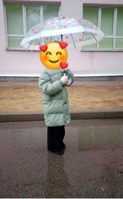 Продам куртку на девочку