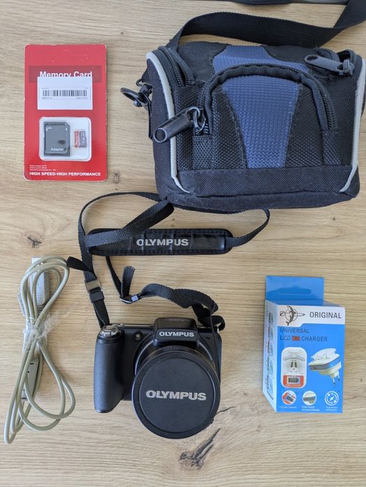 Olympus SP-800UZ УНИКАЛНИ СНИМКИ Дигитален Фотоапарат 30Х ZOOM Като нов